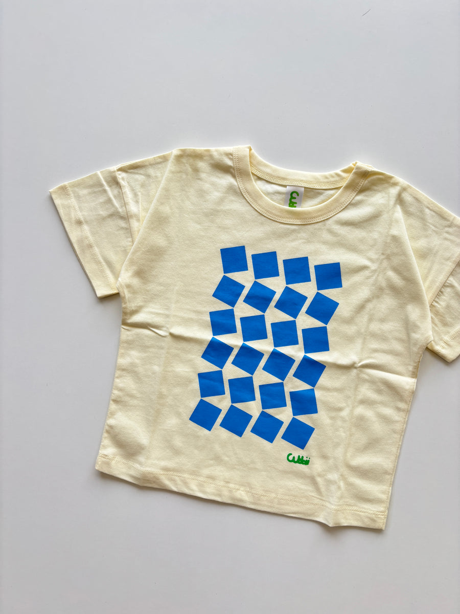 classic tee - marshmallow / blue squares