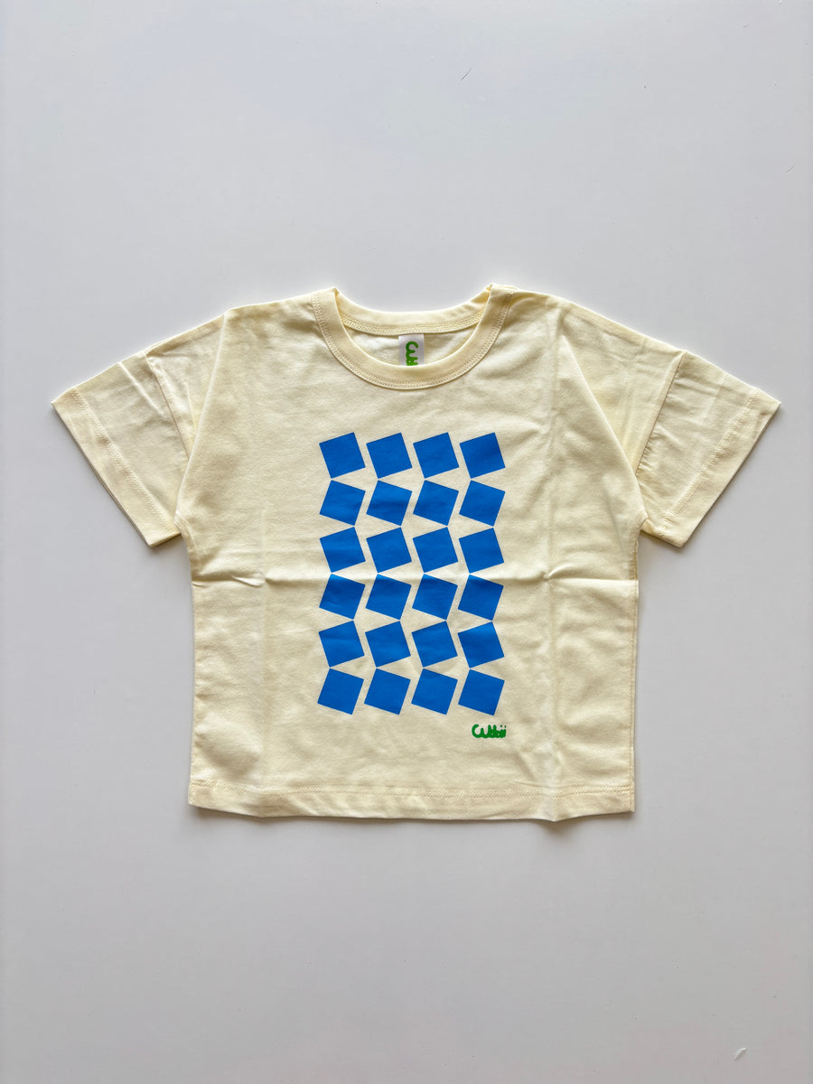 classic tee - marshmallow / blue squares